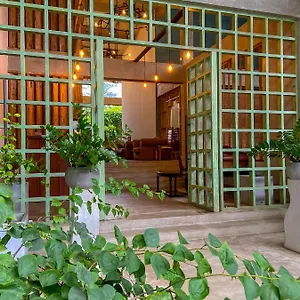 Coza Ceylon Hotel